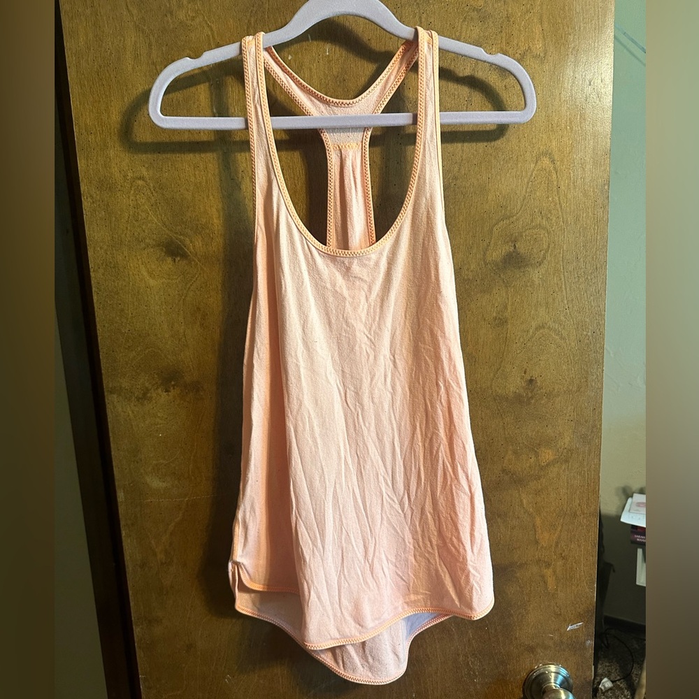 Lululemon tank top